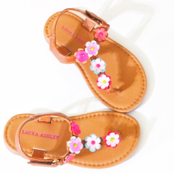 Flower Sandals - Picture 2 of 5